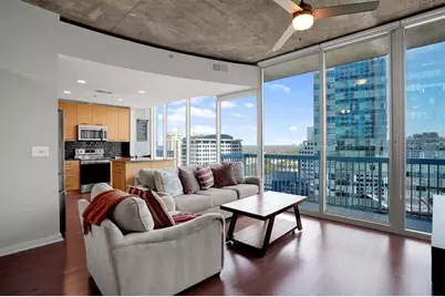 3324 Peachtree Road NE #1307, Atlanta, GA 30326 - Photo 2