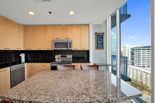 3324 Peachtree Rd NE, Atlanta, GA 30326 - Photo 12