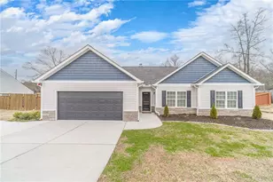 1587 Pointe S Cir, Bethlehem, GA 30620 - Photo 1