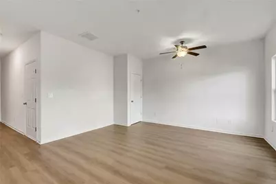 1004 Highwood Lane, Atlanta, GA 30344 - Photo 4