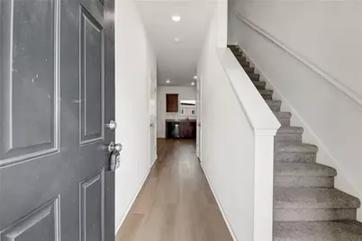 1004 Highwood Lane, Atlanta, GA 30344 - Photo 2