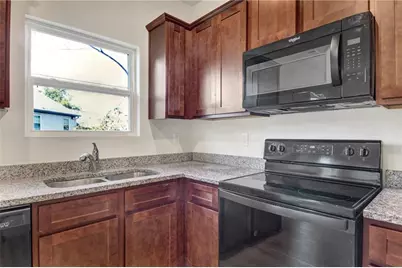 1004 Highwood Lane, Atlanta, GA 30344 - Photo 8