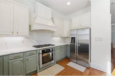 934 Delaronde Court, Atlanta, GA 30328 - Photo 12