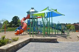 1017 Crown Oak St, Johns Creek, GA 30022 - Photo 32