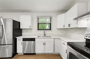 179 George Revell St, Senoia, GA 30276 - Photo 14