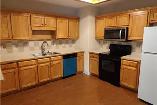 3224 Glenloch Pl, Lawrenceville, GA 30044 - Photo 6