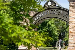 5635 Lake Forrest Dr, Sandy Springs, GA 30342 - Photo 22