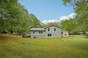 125 Meadowview Cir, Tyrone, GA 30290 - Photo 32