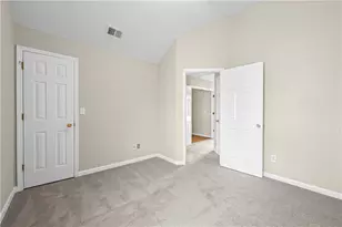 2816 Two Lakes Cir, South Fulton, GA 30349 - Photo 14