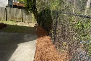 2816 Two Lakes Cir, South Fulton, GA 30349 - Photo 10