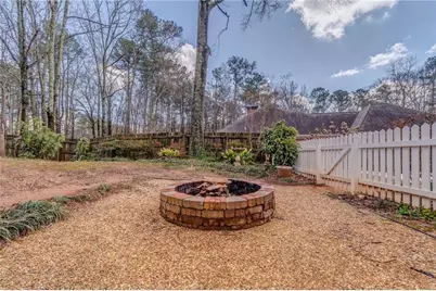 1785 Benningfield Drive SW, Marietta, GA 30064 - Photo 12