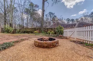 1785 Benningfield Dr SW, Marietta, GA 30064 - Photo 12