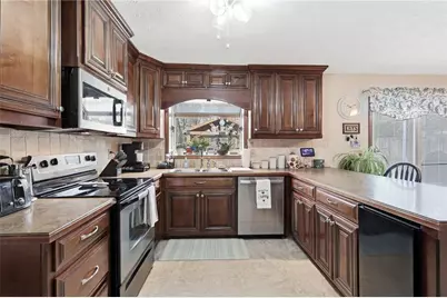 5730 Garden Walk, Flowery Branch, GA 30542 - Photo 14