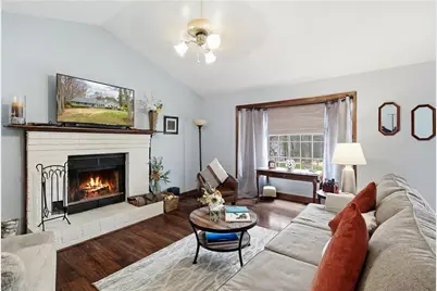 5730 Garden Walk, Flowery Branch, GA 30542 - Photo 10