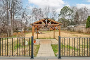 5730 Garden Walk, Flowery Branch, GA 30542 - Photo 38