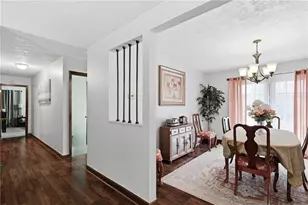 5730 Garden Walk, Flowery Branch, GA 30542 - Photo 18