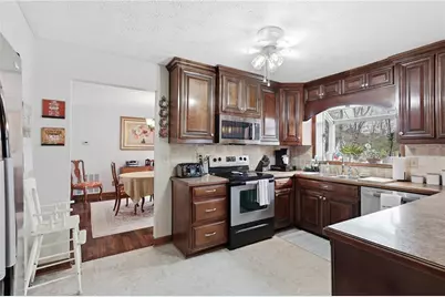 5730 Garden Walk, Flowery Branch, GA 30542 - Photo 12