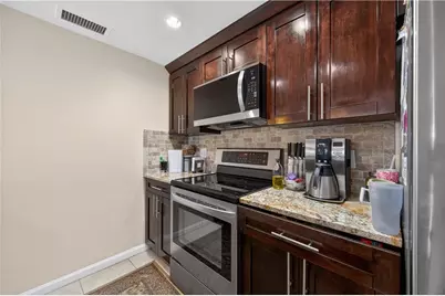 3481 Lakeside Drive NE #2706, Atlanta, GA 30326 - Photo 4