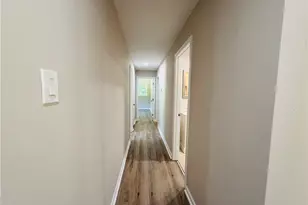 421 Safari Cir, Stone Mountain, GA 30083 - Photo 10