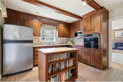 6900 Castleton Drive NW, Atlanta, GA 30328 - Photo 14