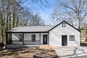 1397 Bentley Woods Trail, Lithonia, GA 30058 - Photo 2