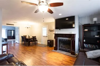 809 Parker Court, Monroe, GA 30656 - Photo 4