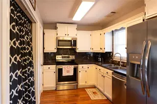 809 Parker Ct, Monroe, GA 30656 - Photo 6