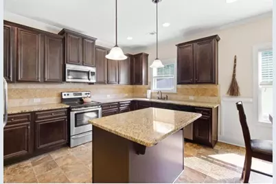 1246 Foxcreek Drive, McDonough, GA 30252 - Photo 2