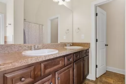 1246 Foxcreek Drive, McDonough, GA 30252 - Photo 18