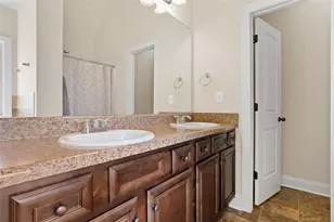 1246 Foxcreek Dr, McDonough, GA 30252 - Photo 18