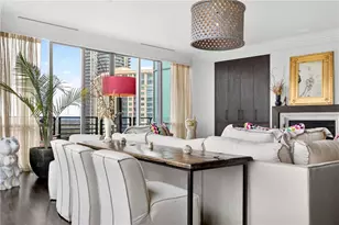 700 Park Regency Pl NE, Atlanta, GA 30326 - Photo 8