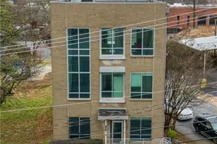 692 10th St NW, Atlanta, GA 30318 - Photo 1