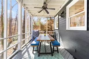 565 Harold Ave NE, Atlanta, GA 30307 - Photo 14