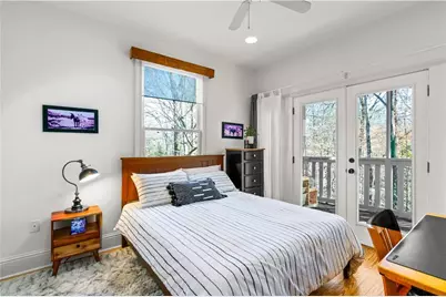 565 Harold Avenue NE, Atlanta, GA 30307 - Photo 16