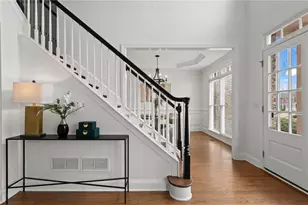 3640 Hamby Oaks Dr, Alpharetta, GA 30004 - Photo 8