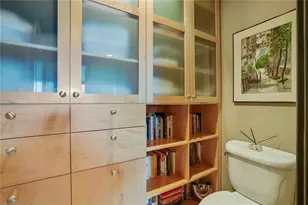 3338 Peachtree Rd NE, Atlanta, GA 30326 - Photo 24