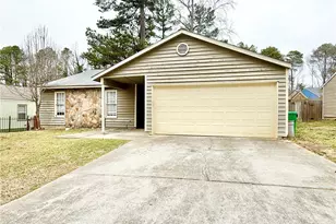 5370 Ridge Forest Dr, Stone Mountain, GA 30083 - Photo 22