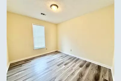 5370 Ridge Forest Drive, Stone Mountain, GA 30083 - Photo 16