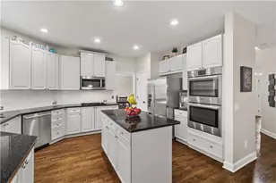 4177 Wyndam Hill Dr, Suwanee, GA 30024 - Photo 18