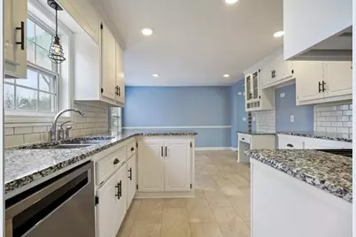 1037 Queensbury Run, Acworth, GA 30102 - Photo 14