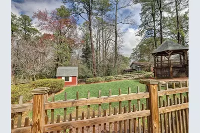 3953 Vinyard Trace NE, Marietta, GA 30062 - Photo 20