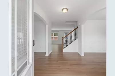 4719 Shady Lake Circle, Gainesville, GA 30507 - Photo 6