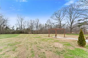 311 Webb Mdws Dr, Jefferson, GA 30549 - Photo 46