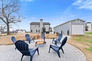 311 Webb Mdws Dr, Jefferson, GA 30549 - Photo 38