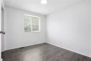 2080 Countydown Ln, Stone Mountain, GA 30088 - Photo 18