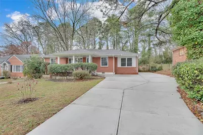 2015 E Camellia Drive, Decatur, GA 30032 - Photo 2