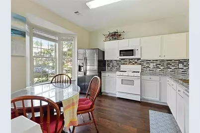 1849 Stancrest Trace NW, Kennesaw, GA 30152 - Photo 4