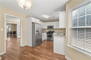 3909 Belmont Ridge Dr, Lithonia, GA 30038 - Photo 12