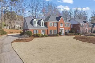 734 Princeton Mill Run, Marietta, GA 30068 - Photo 2
