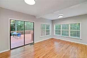 9825 Coleman Rd, Roswell, GA 30075 - Photo 10